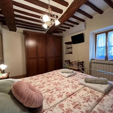 Apartment Casa Mirella Cortona